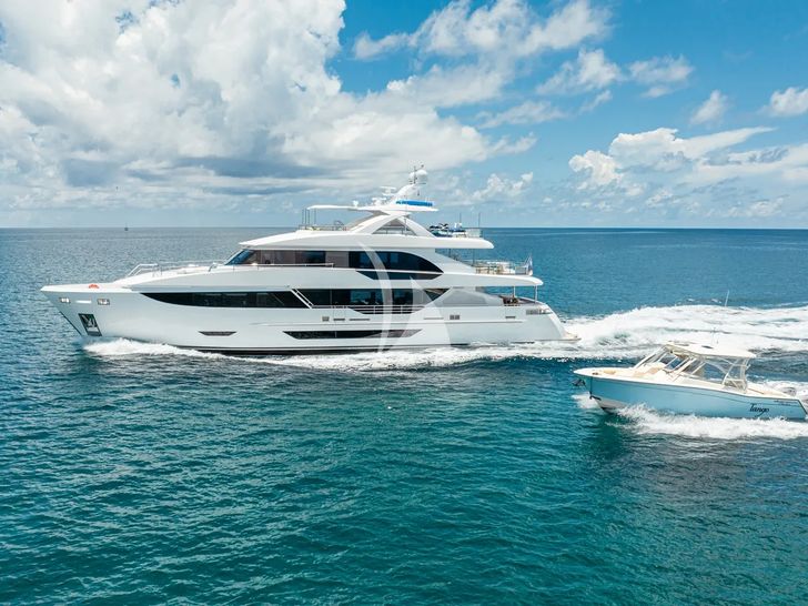 CYNDERELLA Hargrave 116 - cruising with the tender CYNDERELLA Hargrave 116 - cruising with the tender