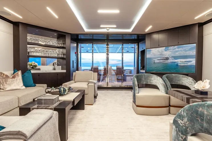 Charter Yacht CYNDERELLA - Hargrave 116 - 5 Cabins - Nassau - Exumas - Bahamas