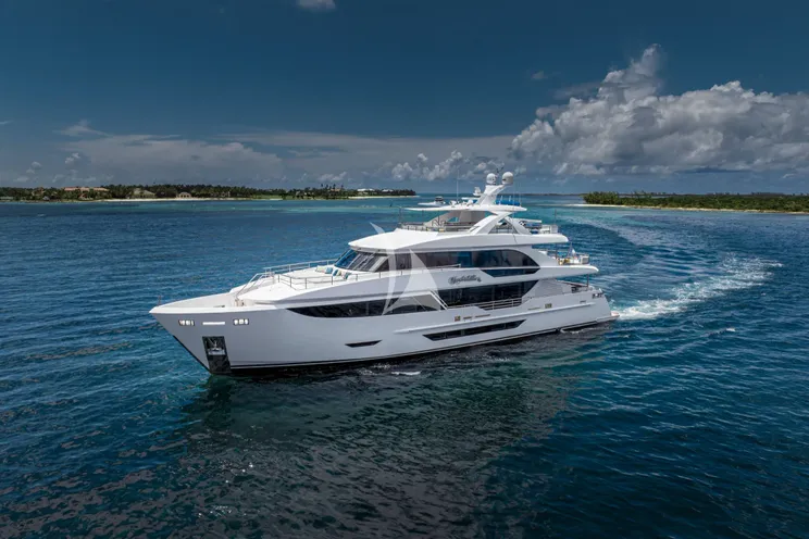 Charter Yacht CYNDERELLA - Hargrave 116 - 5 Cabins - Nassau - Exumas - Bahamas