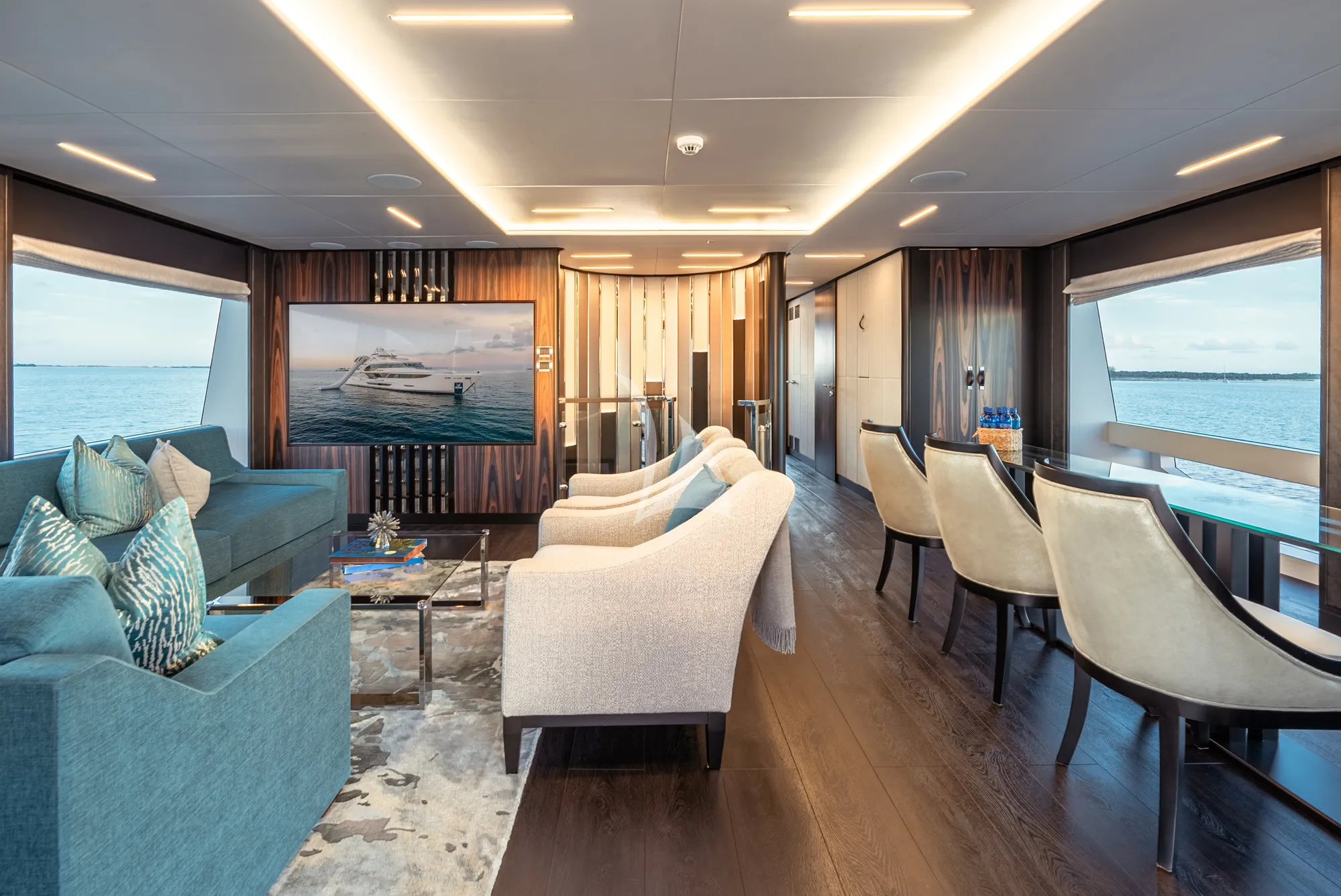 Charter Yacht CYNDERELLA - Hargrave 116 - 5 Cabins - Nassau - Exumas - Bahamas