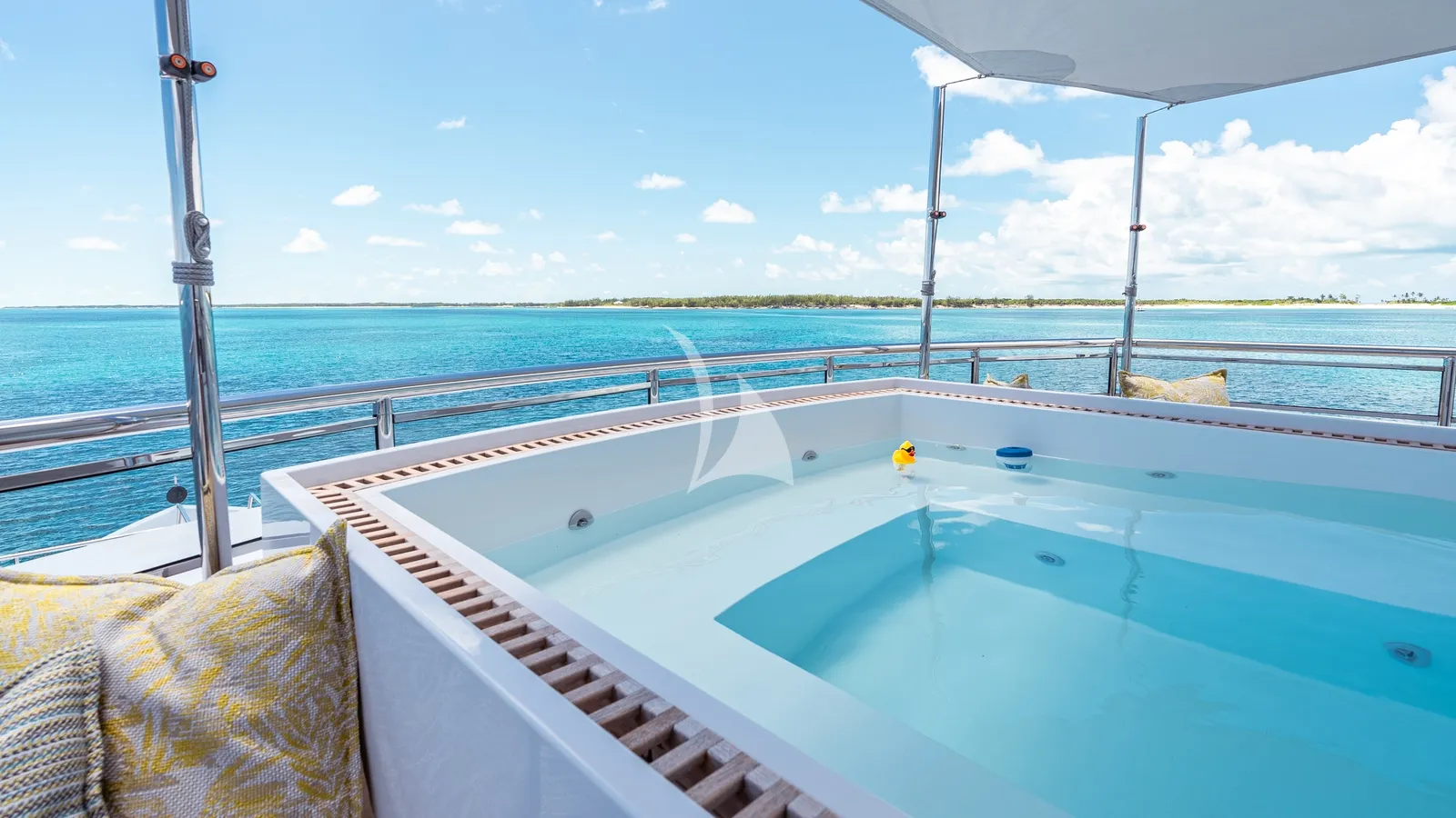 Charter Yacht CYNDERELLA - Hargrave 116 - 5 Cabins - Nassau - Exumas - Bahamas
