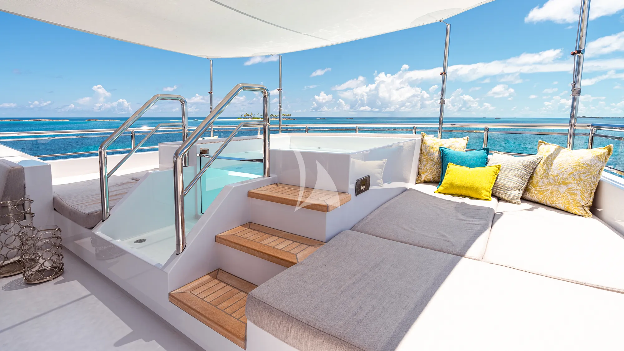 Charter Yacht CYNDERELLA - Hargrave 116 - 5 Cabins - Nassau - Exumas - Bahamas