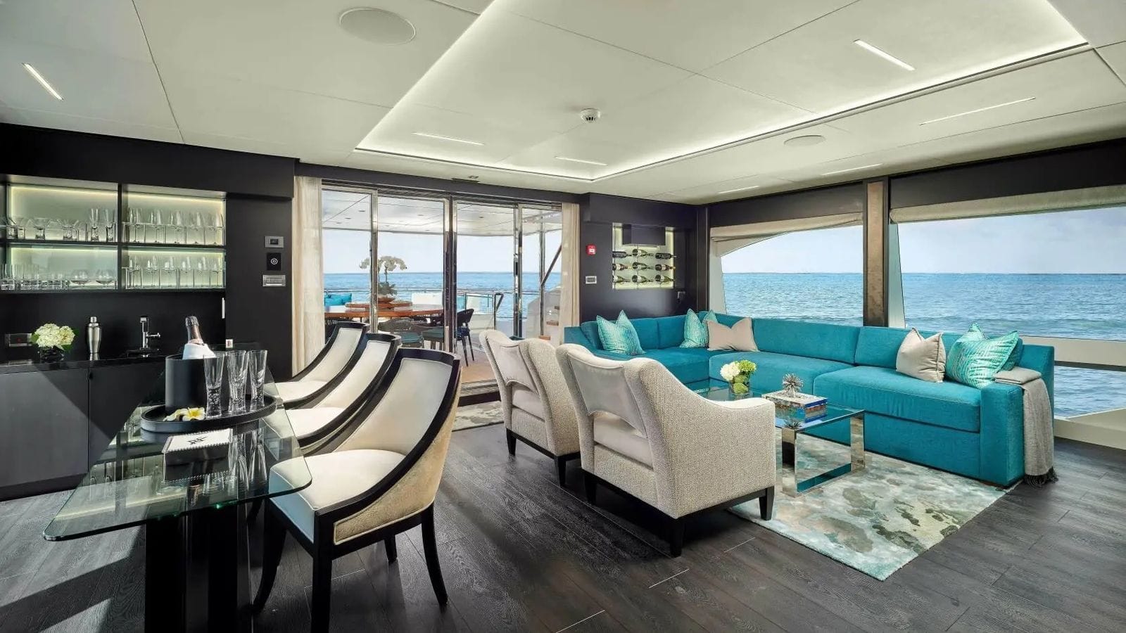 Charter Yacht CYNDERELLA - Hargrave 101 - 5 Cabins - Newport - Martha's Vineyard - Nantucket - New England