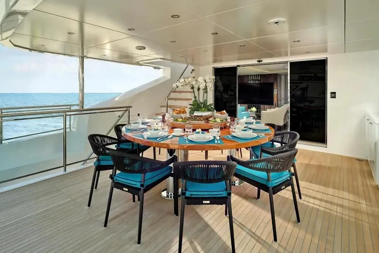 Charter Yacht CYNDERELLA - Hargrave 101 - 5 Cabins - Newport - Martha's Vineyard - Nantucket - New England