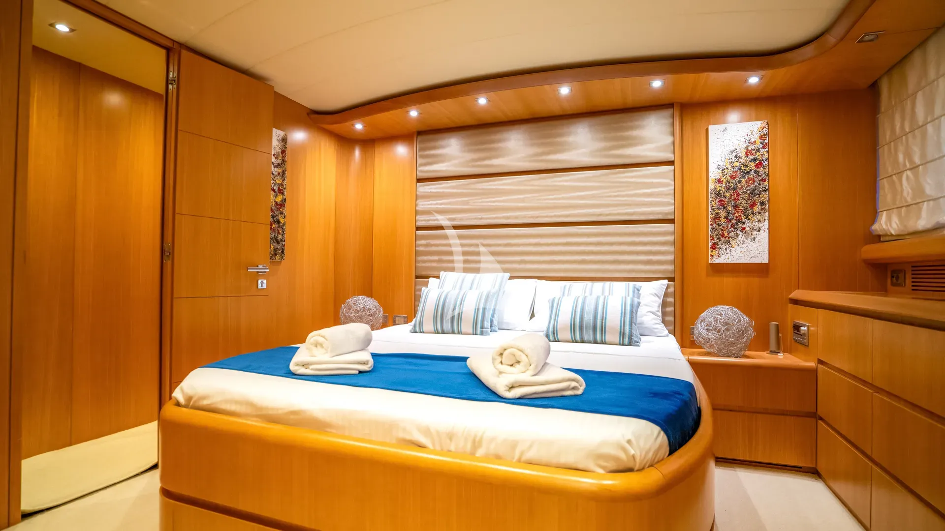 CYNTHIA Maiora 35 DP - VIP cabin 2