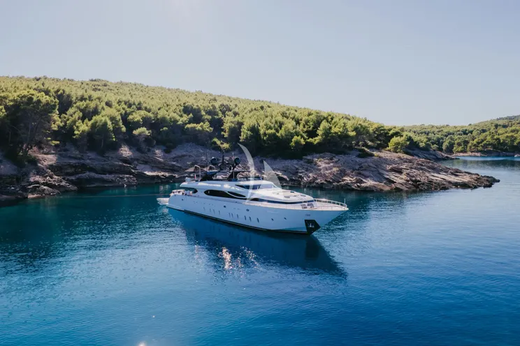 Charter Yacht CYNTHIA - Maiora 35 DP - 4 Cabins - Split - Dubrovnik - Hvar - Croatia