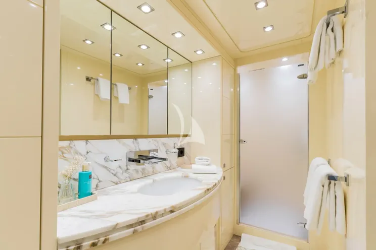 Charter Yacht CYNTHIA - Maiora 35 DP - 4 Cabins - Split - Dubrovnik - Hvar - Croatia