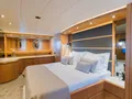 CYNTHIA Maiora 35 DP - master cabin bed CYNTHIA Maiora 35 DP - master cabin bed