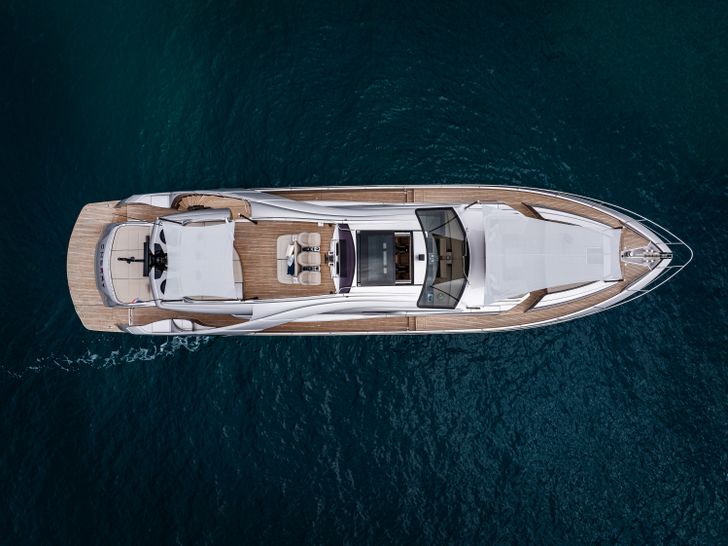 CHERRY Pershing 8X - top aerial shot CHERRY Pershing 8X - top aerial shot