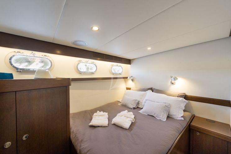 Charter Yacht MONARA - Classic Feadship - 4 Cabins - France - Cannes - Antibes - St Tropez