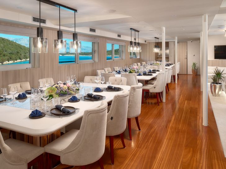 CRISTAL Custom 49m - indoor dining area CRISTAL Custom 49m - indoor dining area