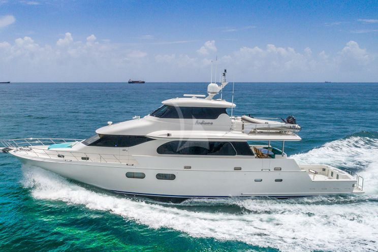 Charter Yacht ANDIAMO - Symbol 92 - 3 Cabins - Nassau - Exumas - Bahamas