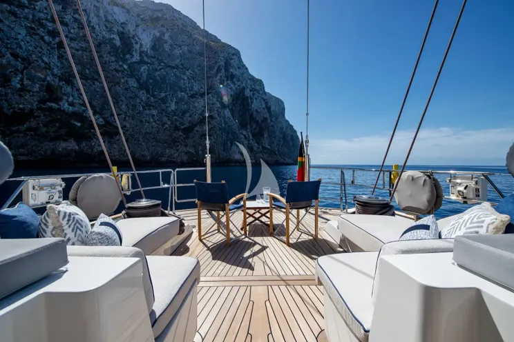 Charter Yacht DAKOTA - Fitzroy 38m - 4 Cabins - Athens - Mykonos - Paros - Cyclades - Greece