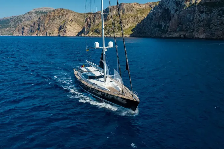 Charter Yacht DAKOTA - Fitzroy 38m - 4 Cabins - Athens - Mykonos - Paros - Cyclades - Greece
