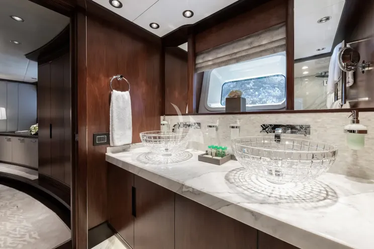 Charter Yacht DAKOTA - Fitzroy 38m - 4 Cabins - Athens - Mykonos - Paros - Cyclades - Greece