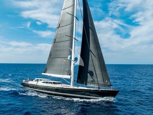 DAKOTA - Fitzroy 38m - 4 Cabins - Athens - Mykonos - Paros - Cyclades - Greece DAKOTA - Fitzroy 38m - 4 Cabins - Athens - Mykonos - Paros - Cyclades - Greece