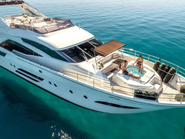 DALIA Dominator 780S - anchored DALIA Dominator 780S - anchored