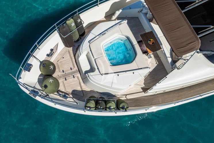 Charter Yacht DALIA - Dominator 780S - 4 Cabins - Zadar - Split - Dubrovnik - Hvar - Croatia