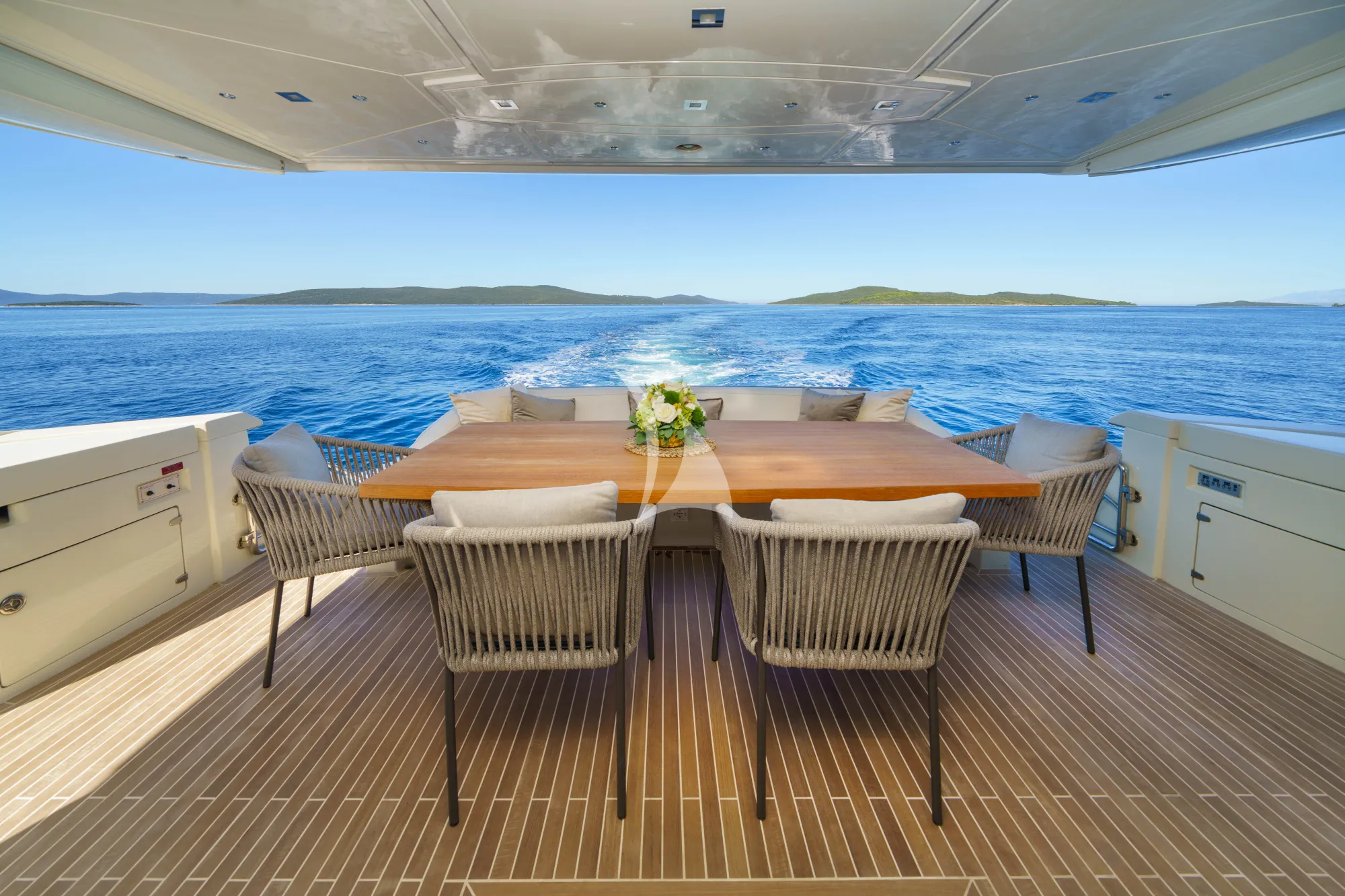 Charter Yacht DALIA - Dominator 780S - 4 Cabins - Zadar - Split - Dubrovnik - Hvar - Croatia