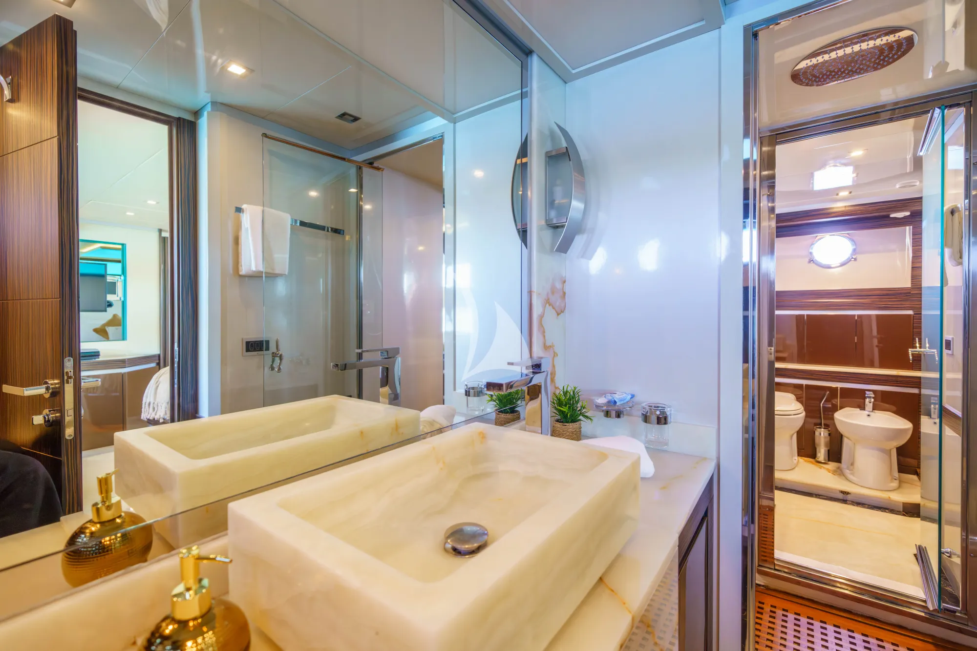 Charter Yacht DALIA - Dominator 780S - 4 Cabins - Zadar - Split - Dubrovnik - Hvar - Croatia