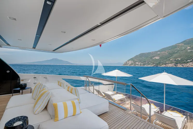 Charter Yacht DANIDA - Sanlorenzo SX88 - 4 Cabins - Naples - Capri - Positano - Amalfi Coast - Italy