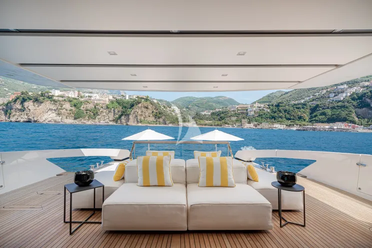 Charter Yacht DANIDA - Sanlorenzo SX88 - 4 Cabins - Naples - Capri - Positano - Amalfi Coast - Italy