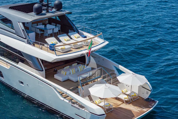 Charter Yacht DANIDA - Sanlorenzo SX88 - 4 Cabins - Naples - Capri - Positano - Amalfi Coast - Italy