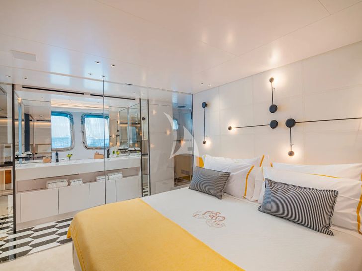 DANIDA Sanlorenzo SX88 - master cabin DANIDA Sanlorenzo SX88 - master cabin