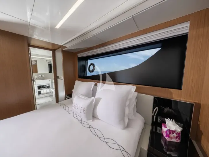 DARK HORSE Riva 100 Corsaro - VIP cabin 2 DARK HORSE Riva 100 Corsaro - VIP cabin 2