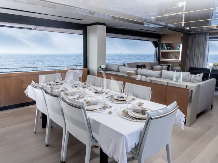 DARK HORSE Riva 100 Corsaro - main dining area DARK HORSE Riva 100 Corsaro - main dining area