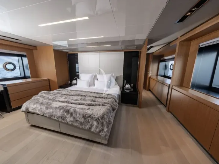 DARK HORSE Riva 100 Corsaro - master cabin DARK HORSE Riva 100 Corsaro - master cabin