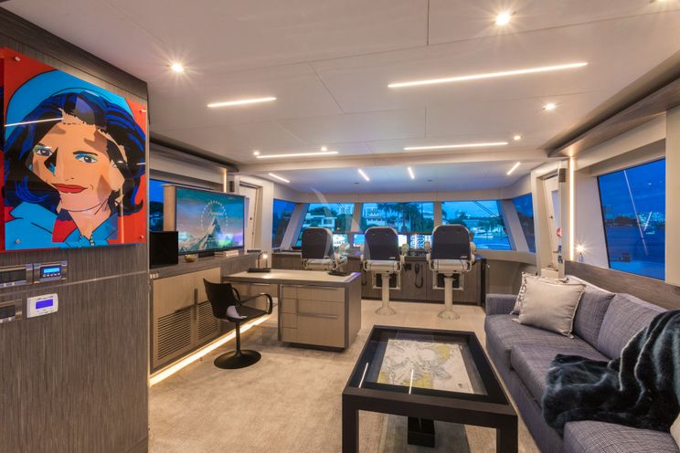 Charter Yacht DAY ONE - Hargrave Compass C92 - 4 Cabins - Nassau - Exumas - Bahamas