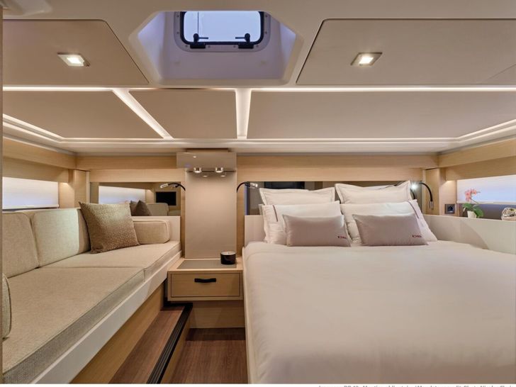 DB 43 - master cabin DB 43 - master cabin