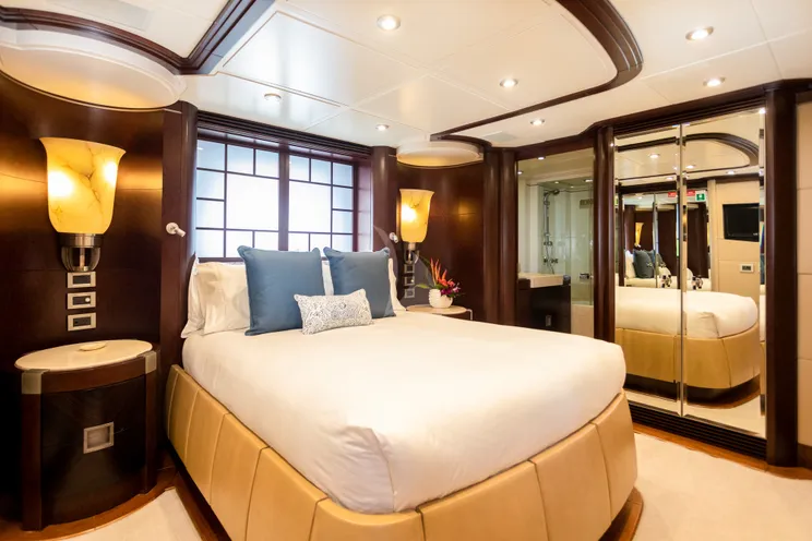 Charter Yacht DE LISLE III - Gulf Craft 42m - 5 Cabins - Australia - Fiji - Tahiti