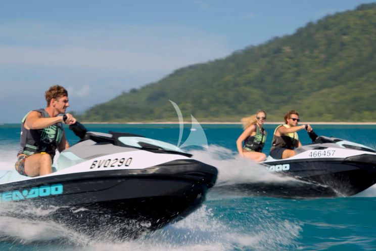 Charter Yacht DE LISLE III - Gulf Craft 42m - 5 Cabins - Australia - Fiji - Tahiti