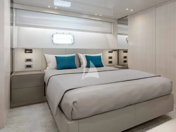 DELLAGRAZIA Sanlorenzo SX88 - VIP cabin 1 DELLAGRAZIA Sanlorenzo SX88 - VIP cabin 1