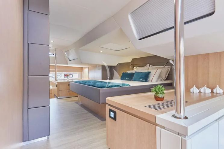 Charter Yacht DESTINATION UNKNOWN - Privilege Signature 510 - 2 Cabins - Lekfas - Corfu - Kefalonia - Zakynthos - Ionian Sea - Greece