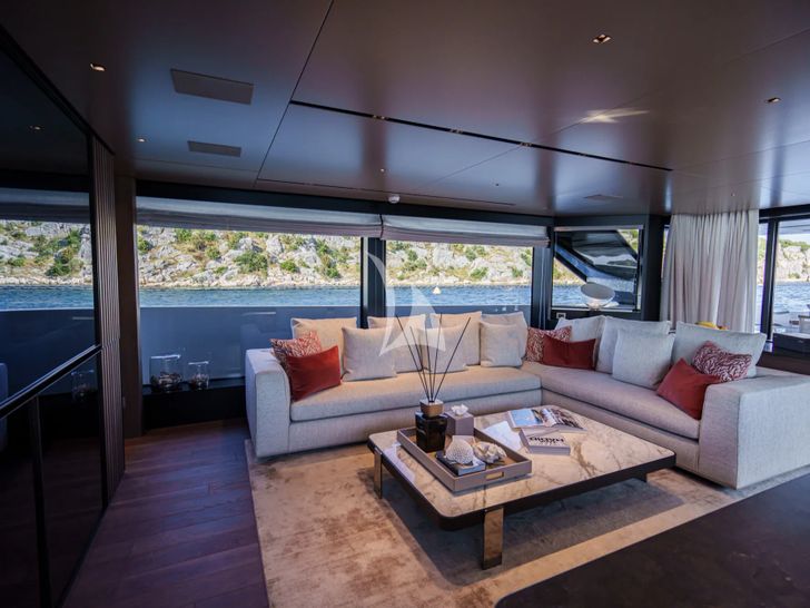 DESTINO Sanlorenzo SL86 - saloon seating DESTINO Sanlorenzo SL86 - saloon seating