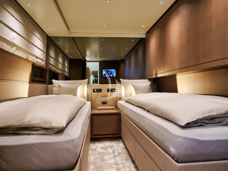 DESTINO Sanlorenzo SL86 - twin cabin DESTINO Sanlorenzo SL86 - twin cabin