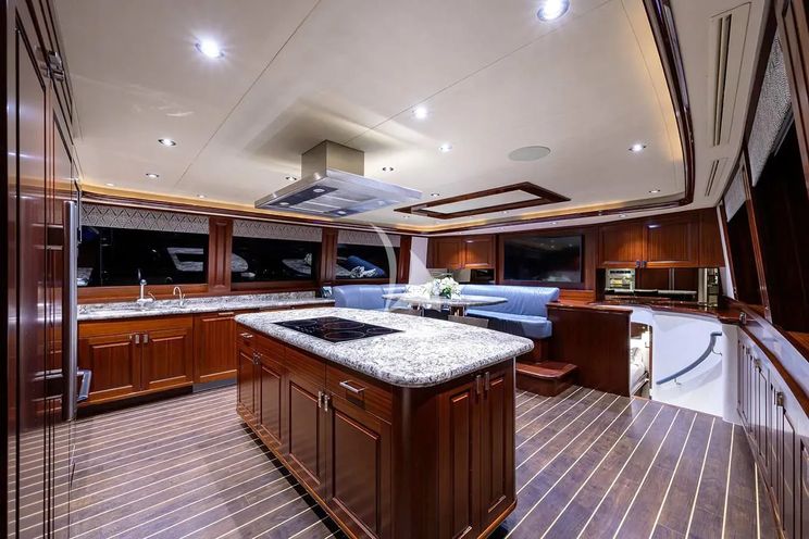 Charter Yacht DETERMINATION - Westport 112 - 4 Cabins - Nassau - Exumas - Bahamas