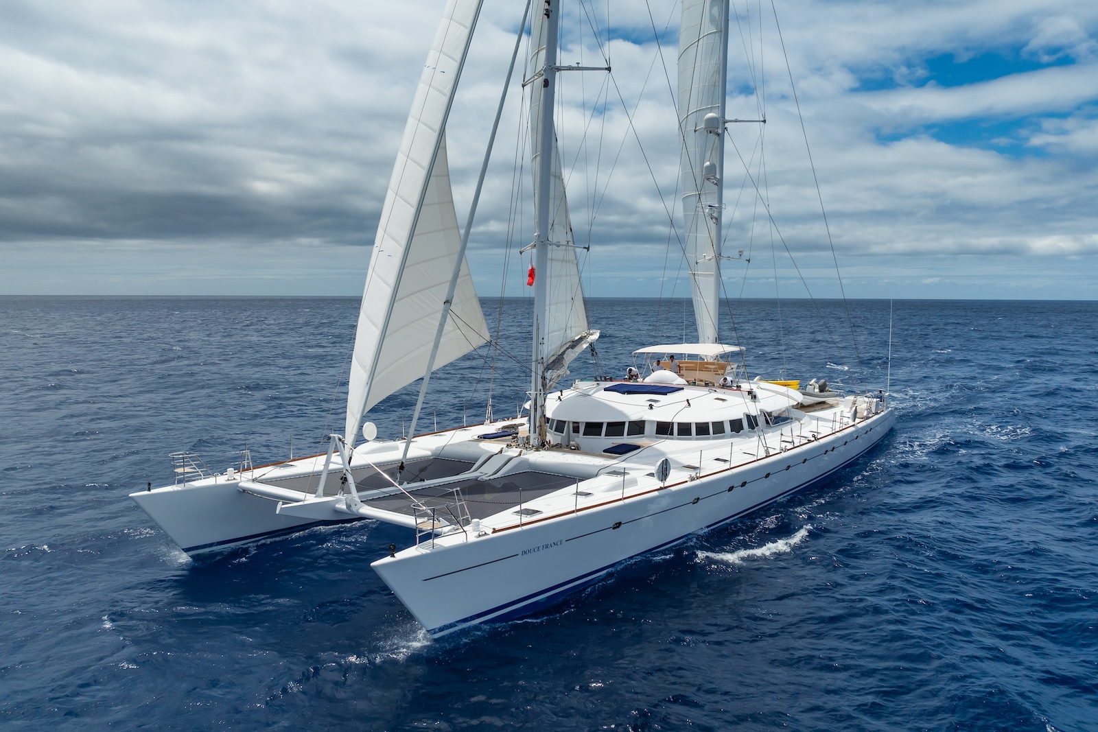 Charter Yacht DOUCE FRANCE - Alu Marine 42m - 6 Cabins - Raiatea - Bora Bora - Huahine - Tahiti
