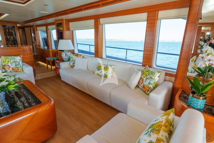 Charter Yacht DIAM - Gulf Graft Majesty 105 - 5 Cabins - Nice - Antibes - St Tropez - Cannes - French Riviera - Monaco