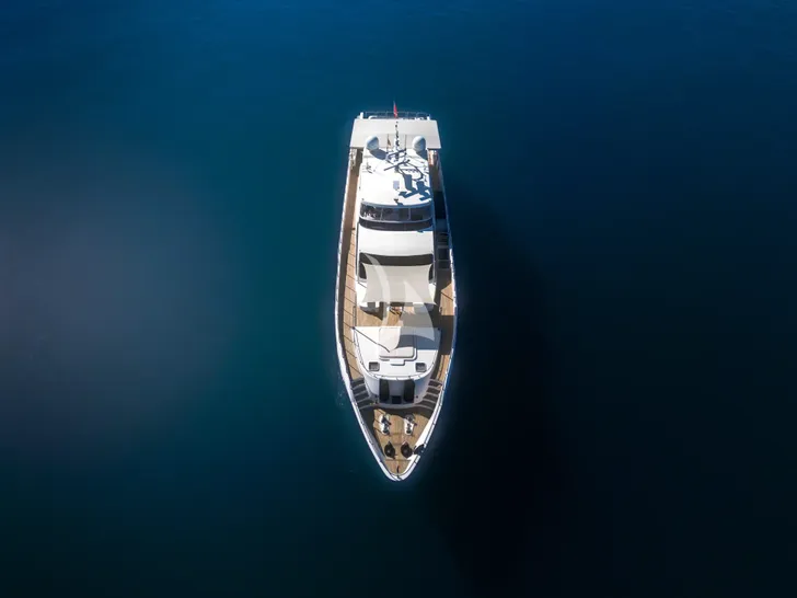 DIAM Gulf Graft Majesty 105 - top aerial shot DIAM Gulf Graft Majesty 105 - top aerial shot