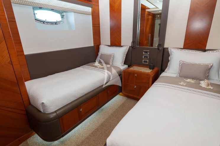 Charter Yacht DIAM - Gulf Graft Majesty 105 - 5 Cabins - Nice - Antibes - St Tropez - Cannes - French Riviera - Monaco