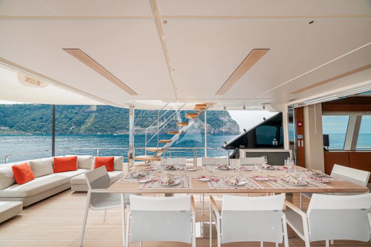 Charter Yacht DIANA II - Ferretti Custom Line Navetta 33 - 5 Cabins - Naples - Capri - Positano - Amalfi Coast - Italy