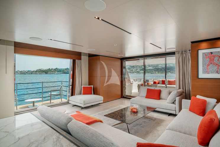 Charter Yacht DIANA II - Ferretti Custom Line Navetta 33 - 5 Cabins - Naples - Capri - Positano - Amalfi Coast - Italy