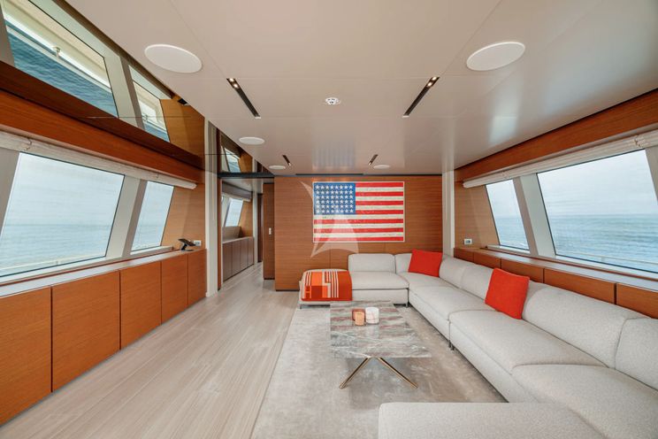 Charter Yacht DIANA II - Ferretti Custom Line Navetta 33 - 5 Cabins - Naples - Capri - Positano - Amalfi Coast - Italy