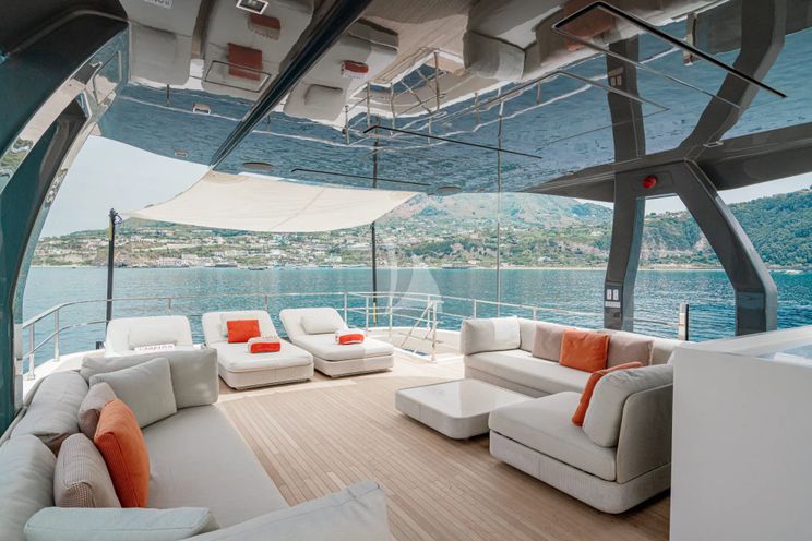 Charter Yacht DIANA II - Ferretti Custom Line Navetta 33 - 5 Cabins - Naples - Capri - Positano - Amalfi Coast - Italy