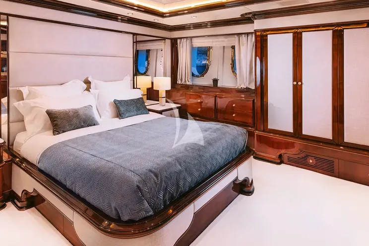 Charter Yacht DILARA - Benetti 59m - 6 Cabins - Athens - Mykonos - Paros - Cyclades - Greece