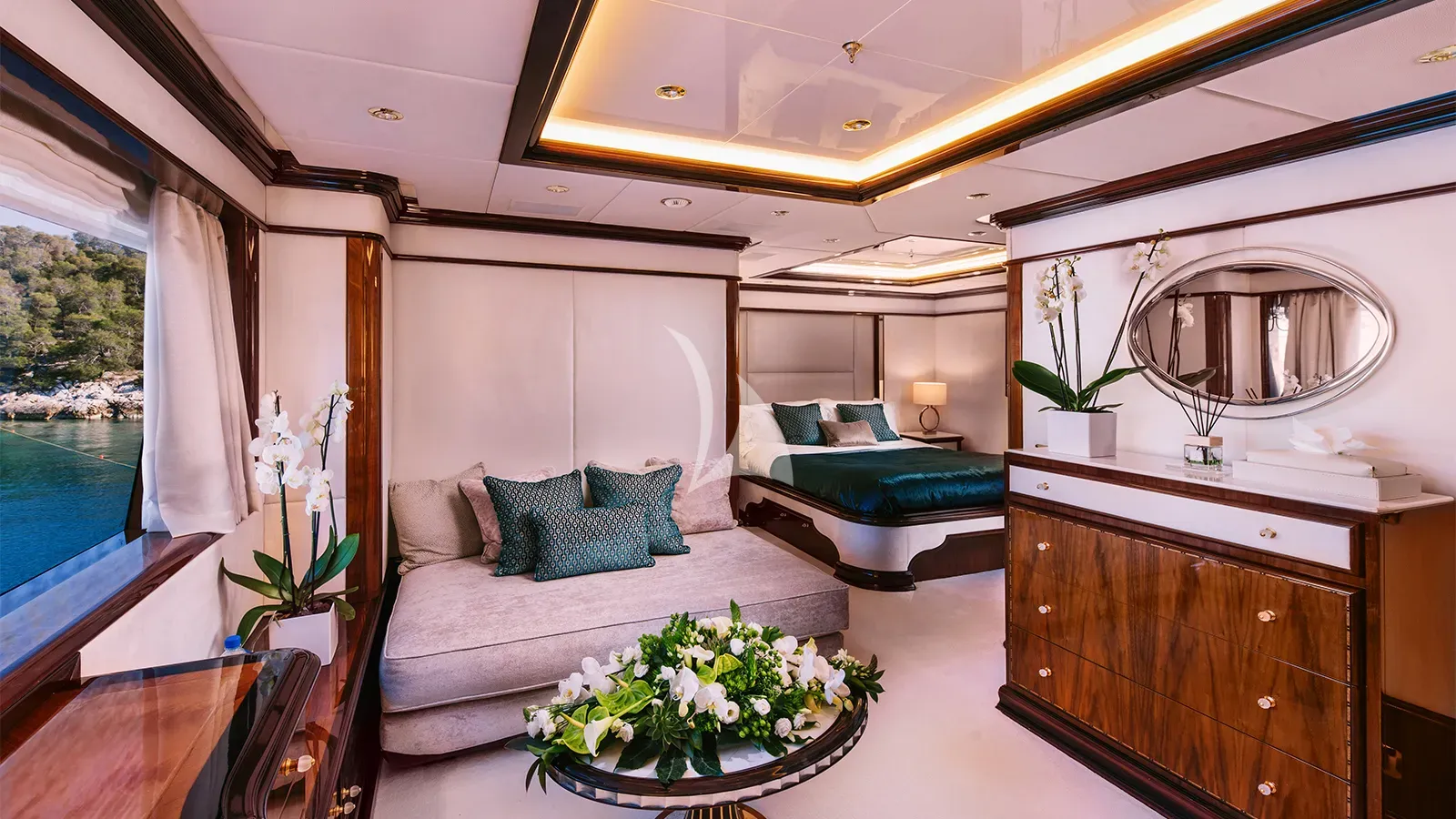 Charter Yacht DILARA - Benetti 59m - 6 Cabins - Athens - Mykonos - Paros - Cyclades - Greece